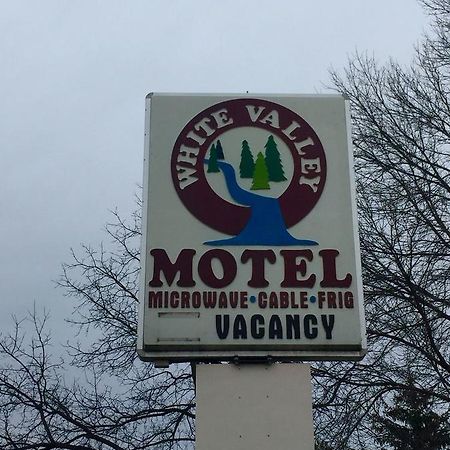 White Valley Motel Saint Charles Ngoại thất bức ảnh